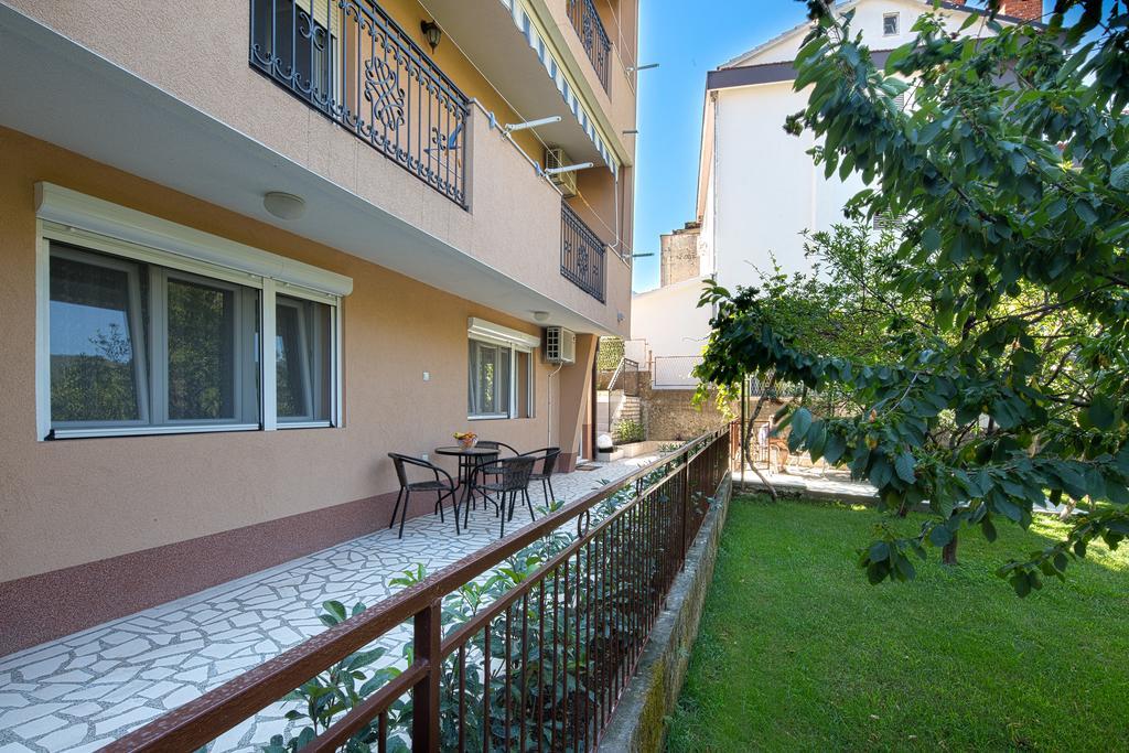 Apartment Mistovic Kotor Luaran gambar